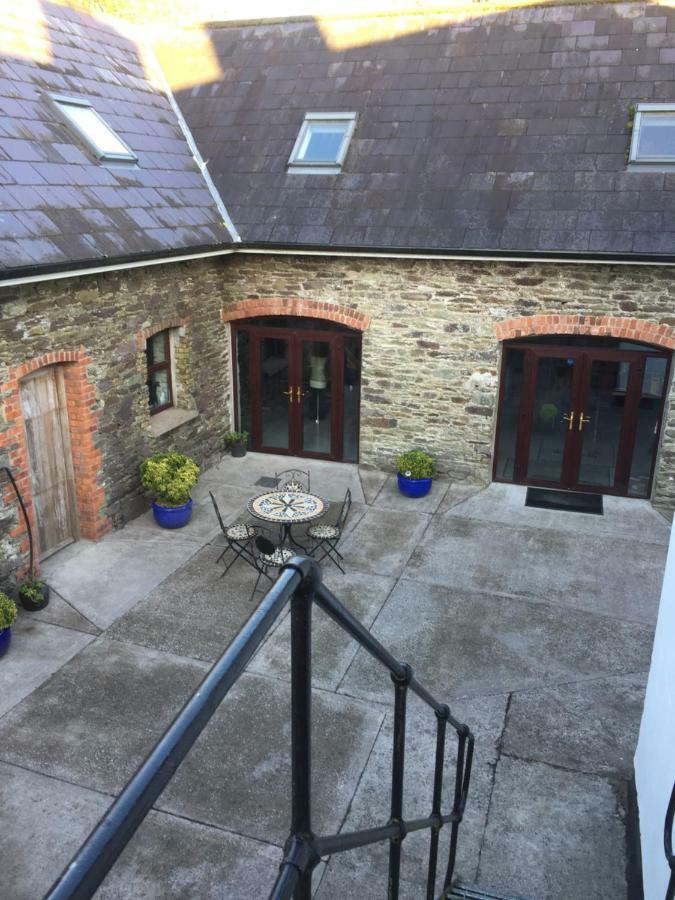 Redington House Selfcatering Accommodation Cobh Dış mekan fotoğraf
