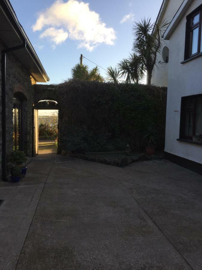 Redington House Selfcatering Accommodation Cobh Dış mekan fotoğraf