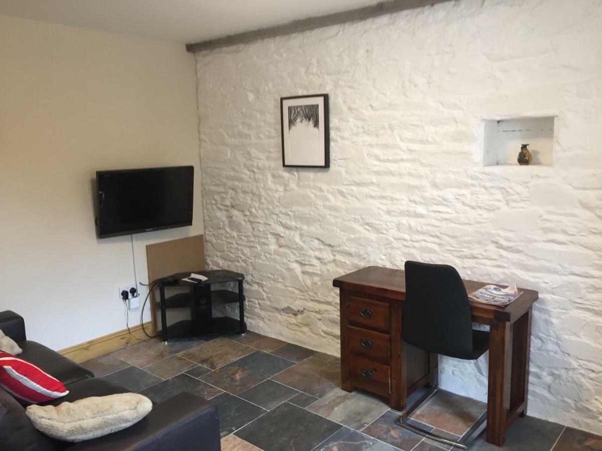 Redington House Selfcatering Accommodation Cobh Dış mekan fotoğraf